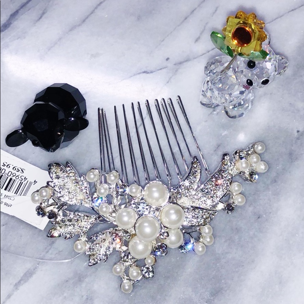 Wedding hair piece/ Comb / Head Clip/ Bride🤩NWT🤩